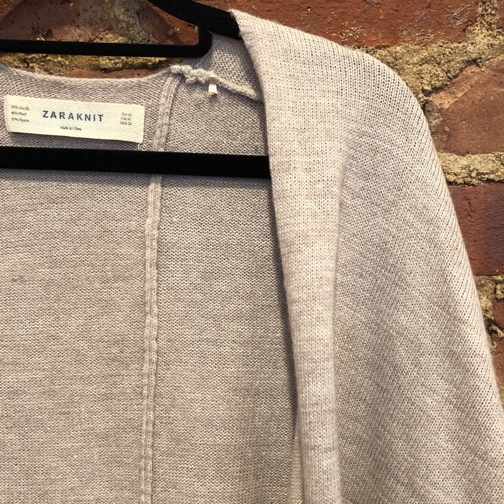 Zara Knit cardigan/shawl ✨
